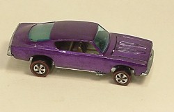 Custom Barracuda Purple.JPG (9959 bytes)
