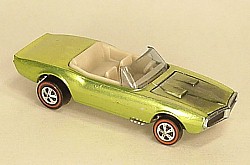 Custom Firebird lime yellow white int.JPG (13150 bytes)