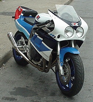 '89 Suzuki GSXR750RR Front Right Side