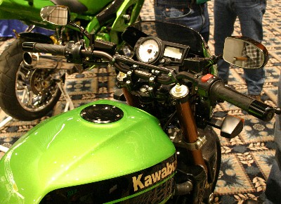 ZRX Kawasaki with a Suzuki GSX1300R Hayabusa Engine handlebar gauges