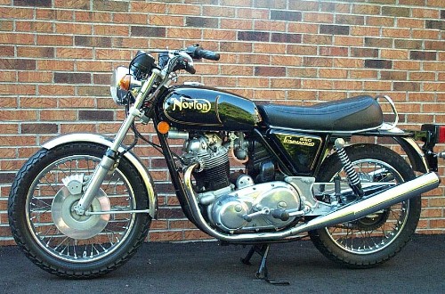 Norton Commando 850E