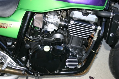 Kawasaki ZR1100C ZRX1100 '99 Right Side Motor