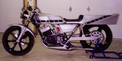 Sam's Yamaha RD400 Drag Bike